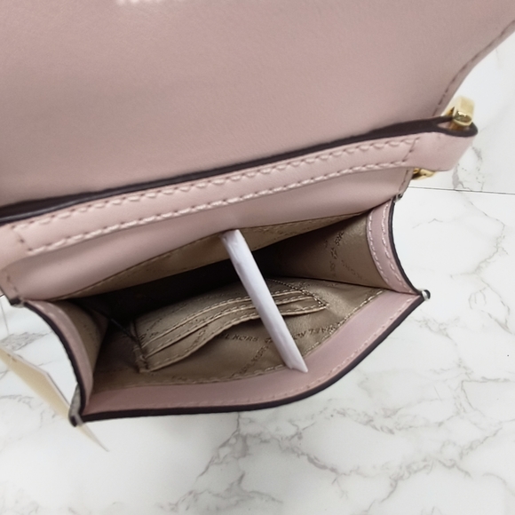 Michael Kors Phone Crossbody - Picture 7 of 7